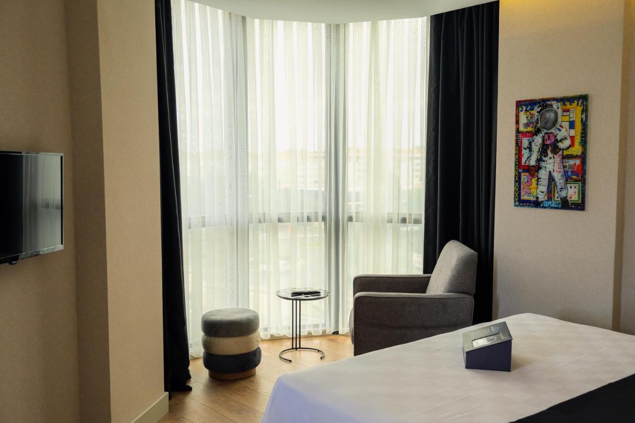 Brand Business Hotel Çorlu Extérieur photo