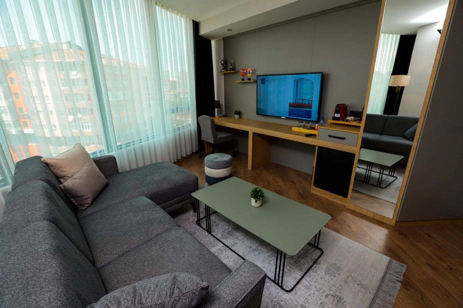 Brand Business Hotel Çorlu Extérieur photo
