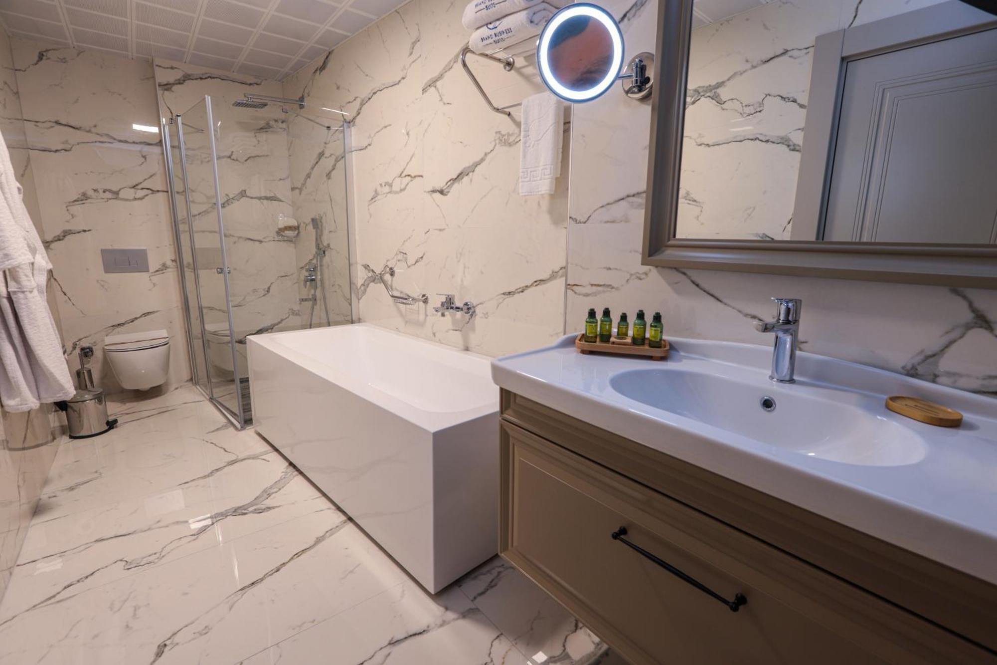 Brand Business Hotel Çorlu Extérieur photo