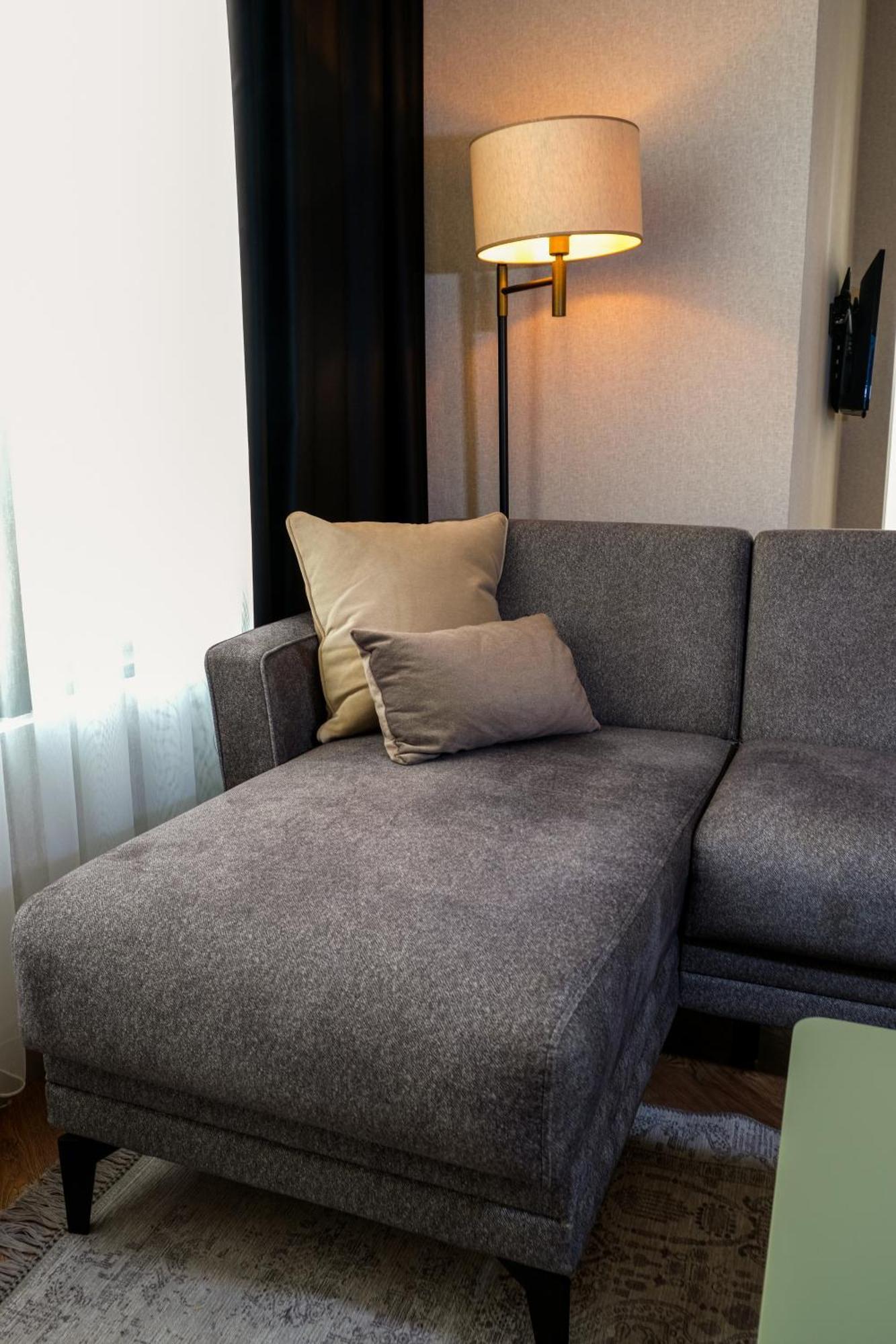 Brand Business Hotel Çorlu Extérieur photo